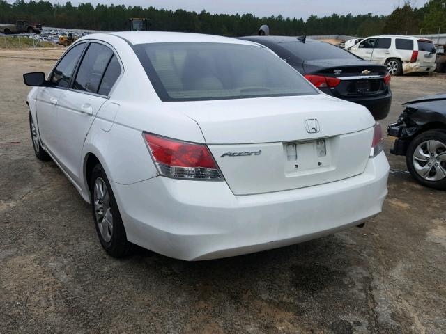 1HGCP26429A041947 - 2009 HONDA ACCORD LXP WHITE photo 3