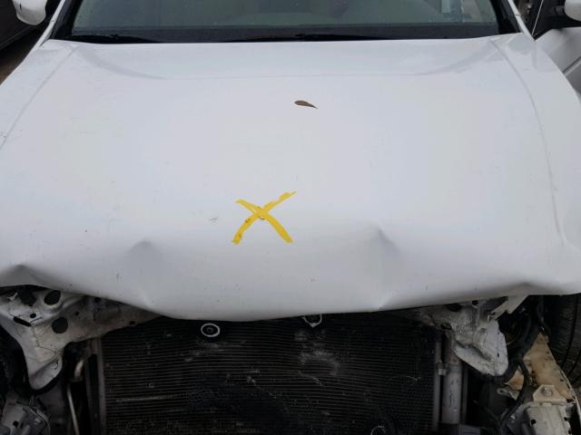 1HGCP26429A041947 - 2009 HONDA ACCORD LXP WHITE photo 7