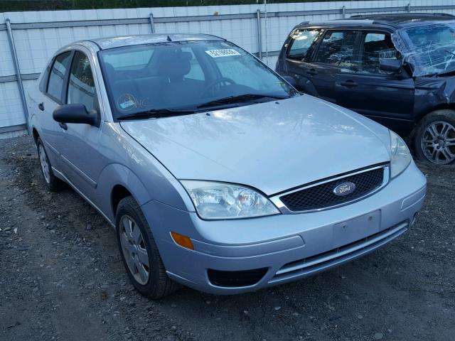 1FAFP34N56W206651 - 2006 FORD FOCUS ZX4 SILVER photo 1