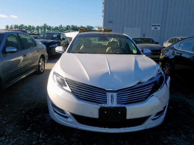 3LN6L2LU3ER814139 - 2014 LINCOLN MKZ HYBRID WHITE photo 9