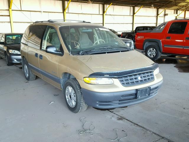2P4GP4536TR763487 - 1996 PLYMOUTH VOYAGER SE GOLD photo 1