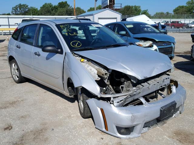 1FAFP37N27W271860 - 2007 FORD FOCUS ZX5 SILVER photo 1