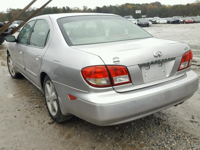 JNKDA31AX2T032025 - 2002 INFINITI I35 SILVER photo 3