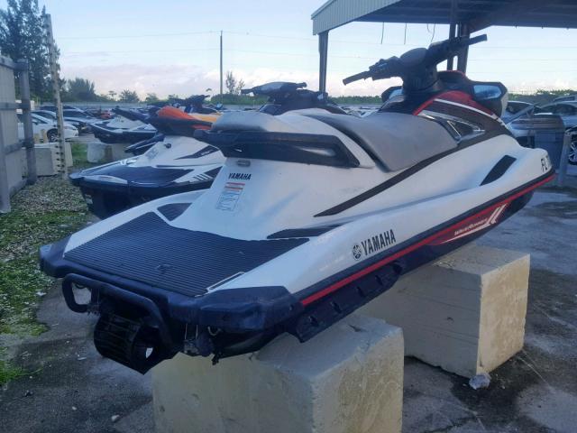 YAMA2460A717 - 2017 YAMAHA MARINE LOT RED photo 4