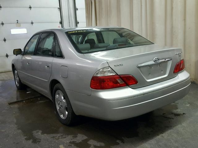 4T1BF28B34U375416 - 2004 TOYOTA AVALON XL SILVER photo 3