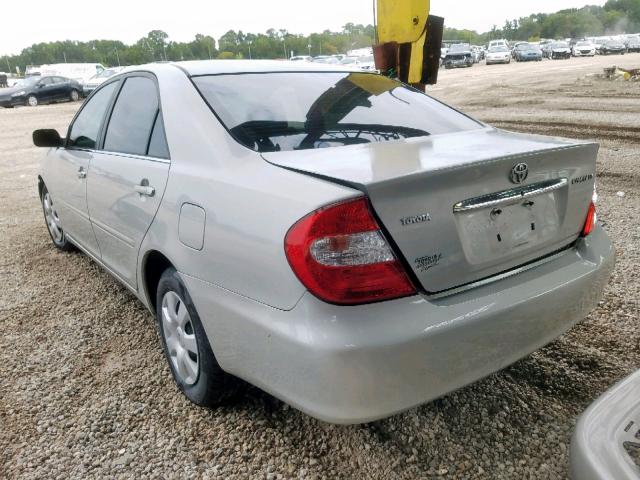 4T1BE32K82U079760 - 2002 TOYOTA CAMRY LE GRAY photo 3