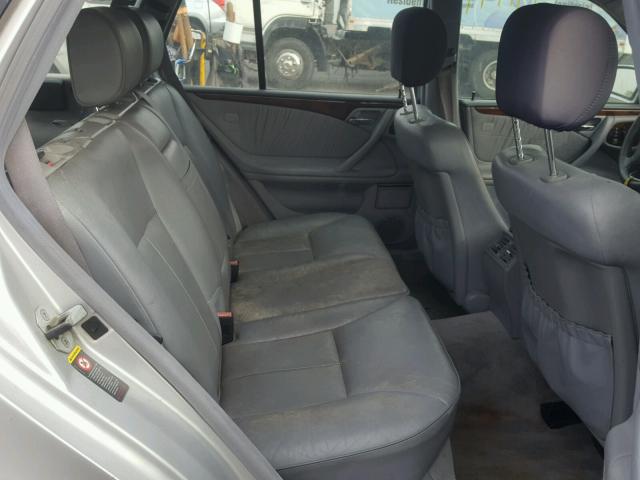 WDBJH65J11B348606 - 2001 MERCEDES-BENZ E 320 SILVER photo 6