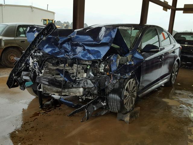 5NPE34AF2GH316696 - 2016 HYUNDAI SONATA SPO BLUE photo 2