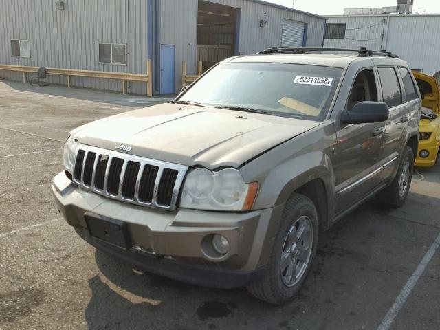 1J8HR58295C593397 - 2005 JEEP GRAND CHER BEIGE photo 2