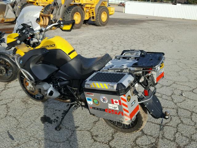 WB1048001BZX66866 - 2011 BMW R1200 GS A YELLOW photo 3