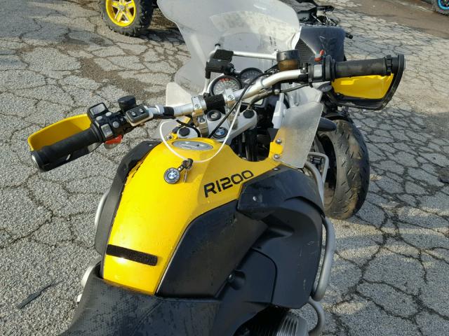 WB1048001BZX66866 - 2011 BMW R1200 GS A YELLOW photo 5