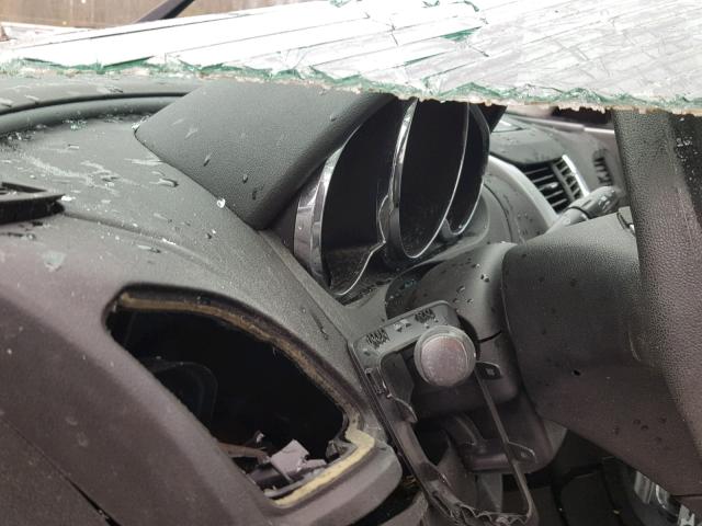 1G1ZC5E1XBF222504 - 2011 CHEVROLET MALIBU 1LT 银色 照片 8