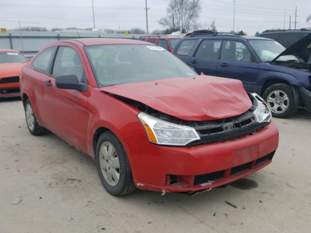 1FAHP32N18W252654 - 2008 FORD FOCUS S/SE RED photo 1