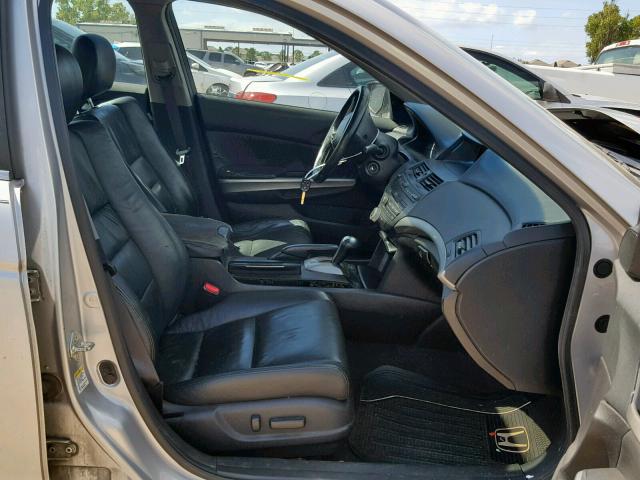 1HGCP36828A080240 - 2008 HONDA ACCORD EXL SILVER photo 5