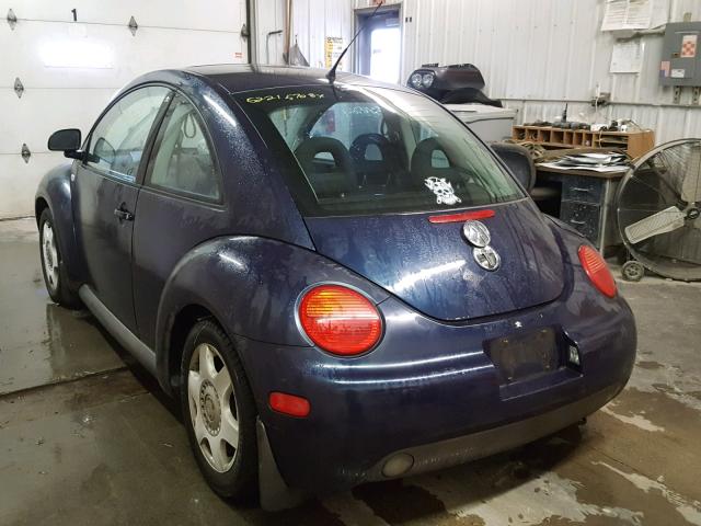 3VWCA21C2YM493328 - 2000 VOLKSWAGEN NEW BEETLE BLUE photo 3