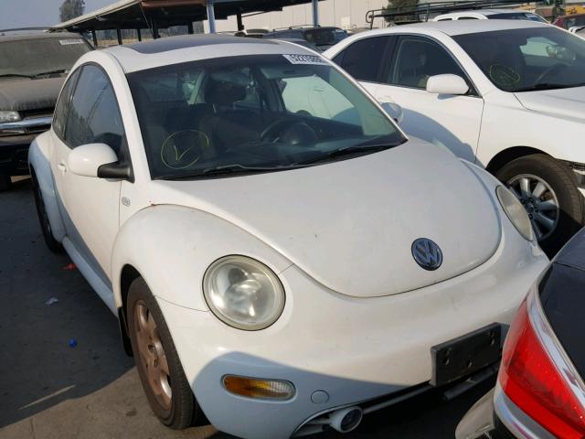 3VWCB21C02M404361 - 2002 VOLKSWAGEN NEW BEETLE WHITE photo 1