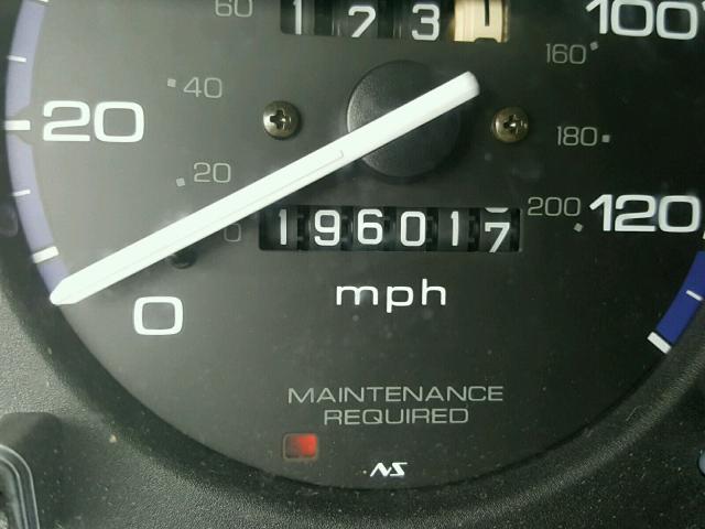 2HGEJ6610YH599058 - 2000 HONDA CIVIC BASE SILVER photo 8