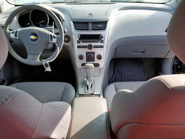 1G1ZB5EB8AF272523 - 2010 CHEVROLET MALIBU LS შავი ფოტო 9