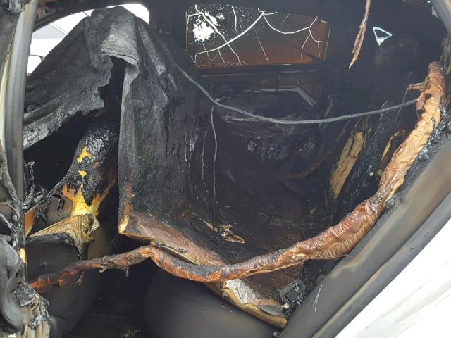 1G1ZB5ST2HF259886 - 2017 CHEVROLET MALIBU LS SILVER photo 6