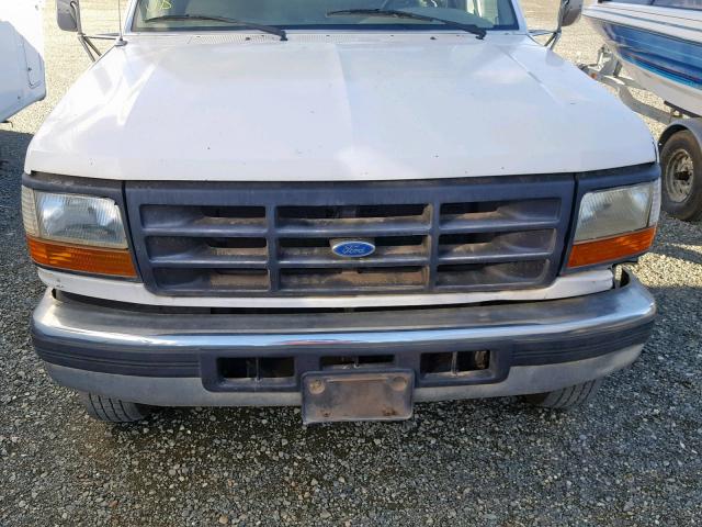 1FDLF47F3TEA83455 - 1996 FORD F SUPER DU WHITE photo 7