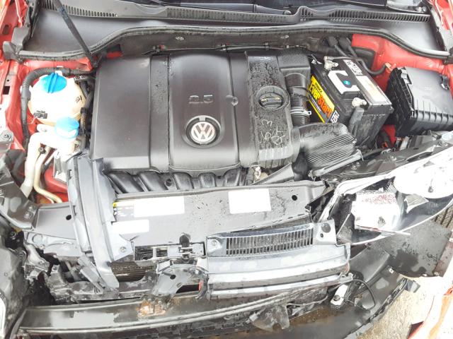WVWDB7AJ7DW121963 - 2013 VOLKSWAGEN GOLF 红色 照片 7