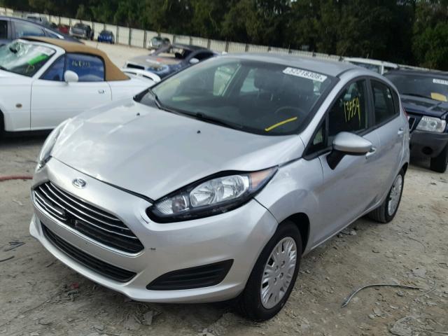 3FADP4TJ3HM123282 - 2017 FORD FIESTA S SILVER photo 2