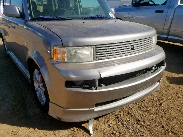 JTLKT324854027257 - 2005 TOYOTA SCION XB ნაცრისფერი ფოტო 9