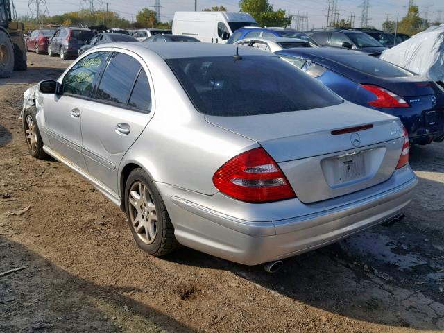 WDBUF65J84A501639 - 2004 MERCEDES-BENZ E 320 SILVER photo 3