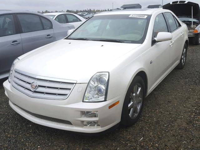 1G6DC67A650159612 - 2005 CADILLAC STS WHITE photo 2