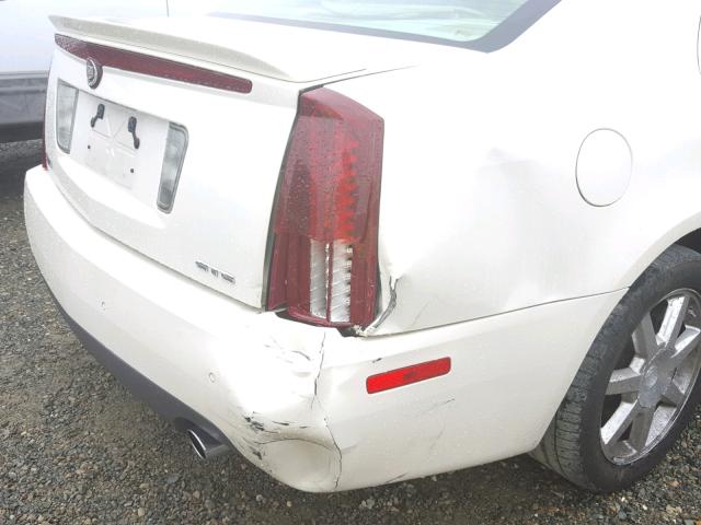 1G6DC67A650159612 - 2005 CADILLAC STS WHITE photo 9