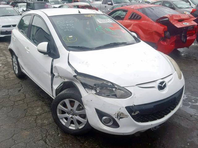 JM1DE1LY7D0158366 - 2013 MAZDA MAZDA2 WHITE photo 1