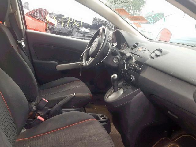 JM1DE1LY7D0158366 - 2013 MAZDA MAZDA2 WHITE photo 5