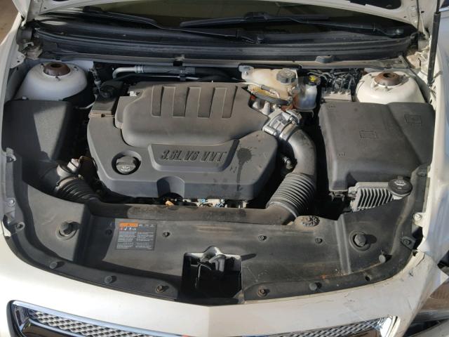 1G1ZE5E71AF240595 - 2010 CHEVROLET MALIBU LTZ თეთრი ფოტო 7