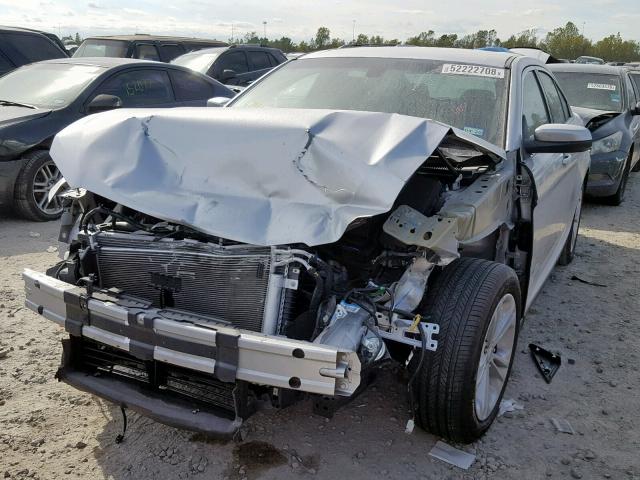 1FAHP2E89HG146690 - 2017 FORD TAURUS SEL SILVER photo 2