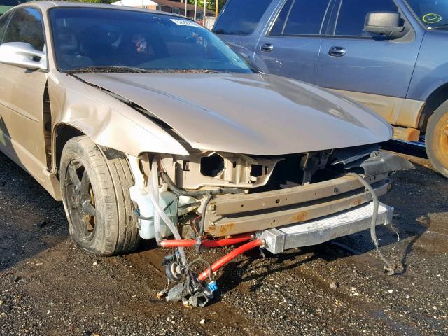 1G2WR121XYF188745 - 2000 PONTIAC GRAND PRIX Ոսկեգույն լուսանկար 9