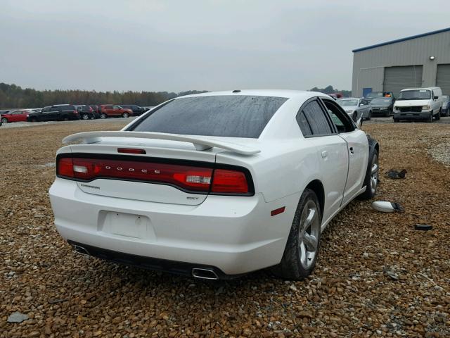 2C3CDXHG7EH164767 - 2014 DODGE CHARGER SX WHITE photo 4