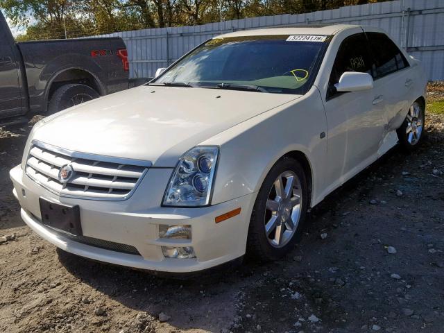 1G6DW677260102854 - 2006 CADILLAC STS WHITE photo 2