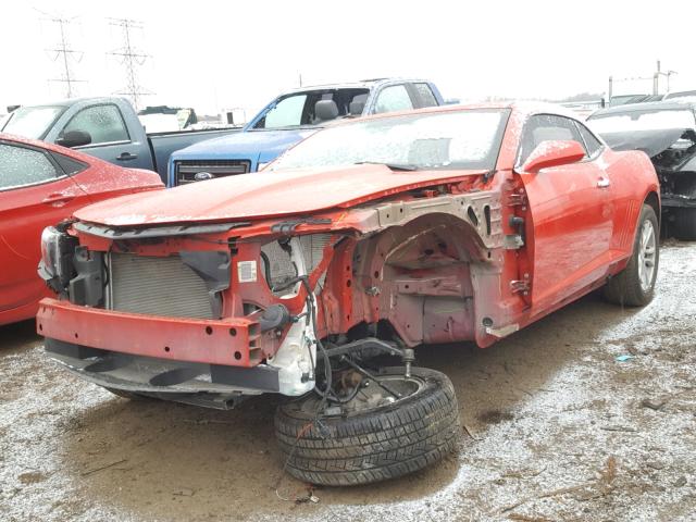 2G1FB1E35F9215393 - 2015 CHEVROLET CAMARO LS RED photo 2