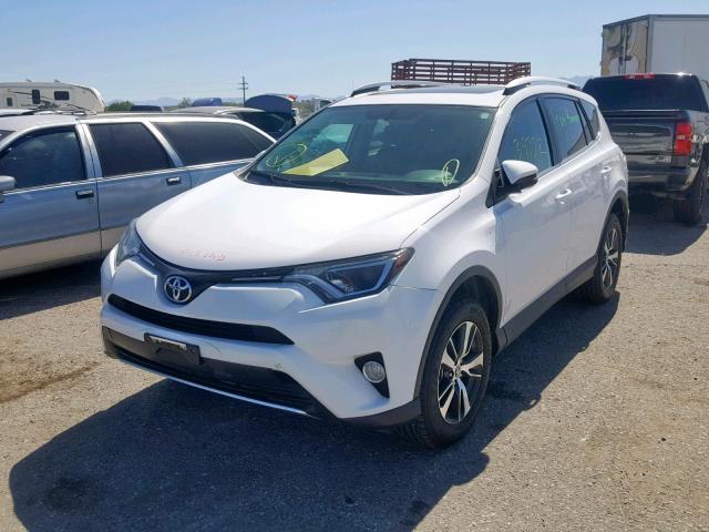 2T3RFREV2GW524187 - 2016 TOYOTA RAV4 XLE WHITE photo 2