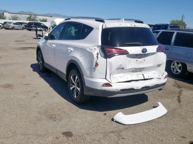 2T3RFREV2GW524187 - 2016 TOYOTA RAV4 XLE WHITE photo 3