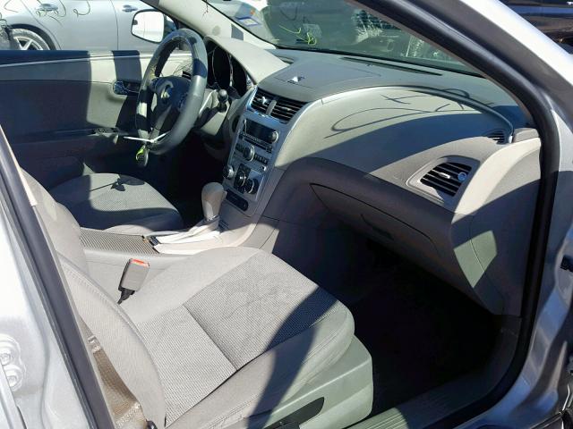 1G1ZC5EU8CF138533 - 2012 CHEVROLET MALIBU 1LT ვერცხლისფერი ფოტო 5