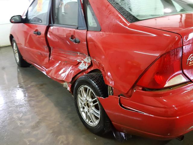 1FAFP3839YW422997 - 2000 FORD FOCUS ZTS RED photo 10
