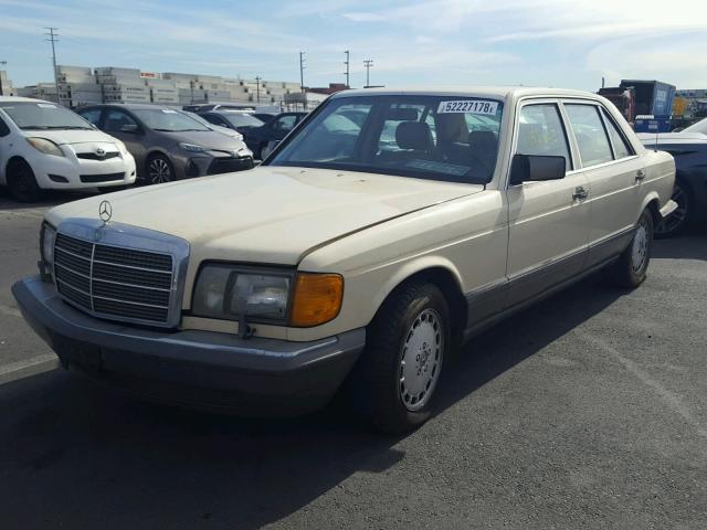 WDBCA35D9HA336001 - 1987 MERCEDES-BENZ 420 SEL CREAM photo 2