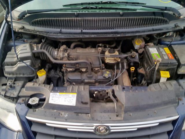 2C4GP54L45R202283 - 2005 CHRYSLER TOWN & COU BLUE photo 7