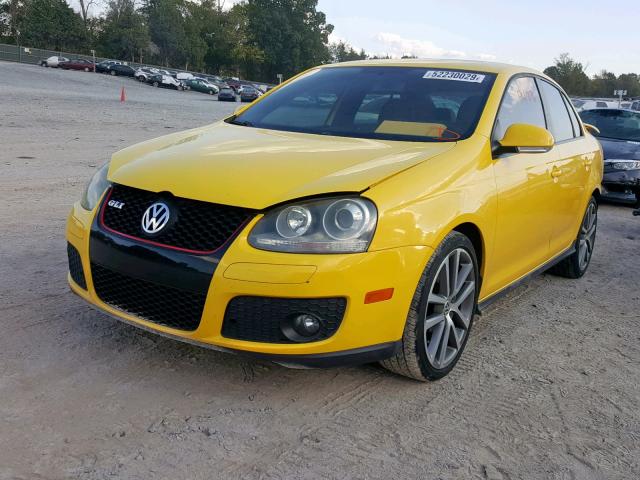 3VWWJ71K17M159260 - 2007 VOLKSWAGEN JETTA GLI YELLOW photo 2