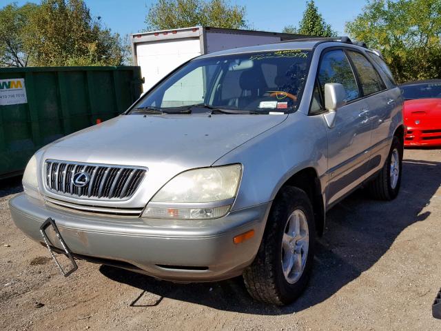 JTJHF10U920262710 - 2002 LEXUS RX 300 SILVER photo 2