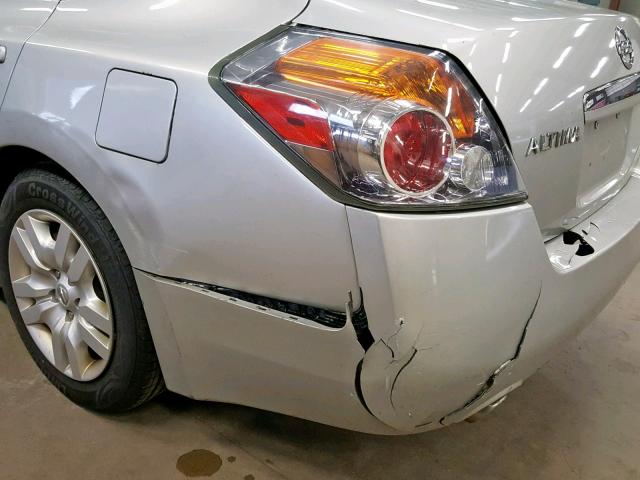 1N4AL2AP4CC174472 - 2012 NISSAN ALTIMA BAS SILVER photo 9