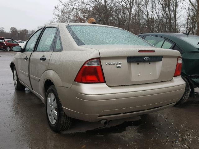 1FAFP34N97W106621 - 2007 FORD FOCUS ZX4 BEIGE photo 3