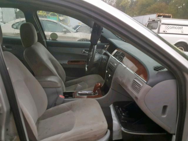 2G4WC532251349941 - 2005 BUICK LACROSSE C SILVER photo 5