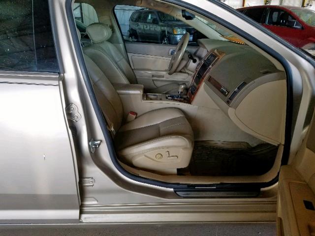 1G6DW677560150736 - 2006 CADILLAC STS GOLD photo 5